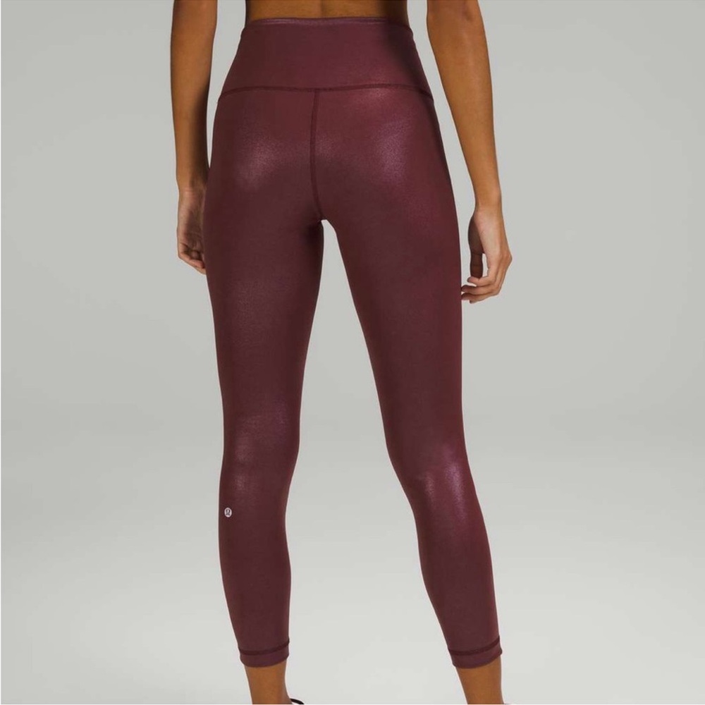 NWT Lululemon Wunder Train 25” leggings tight size 2 foil Special Edition